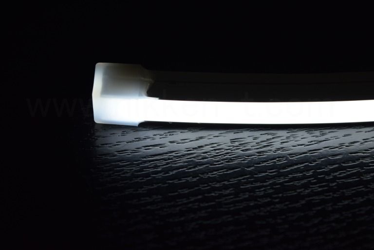 どこでも切れるLEDネオンフレックス DW1010-SF1A、側面発光